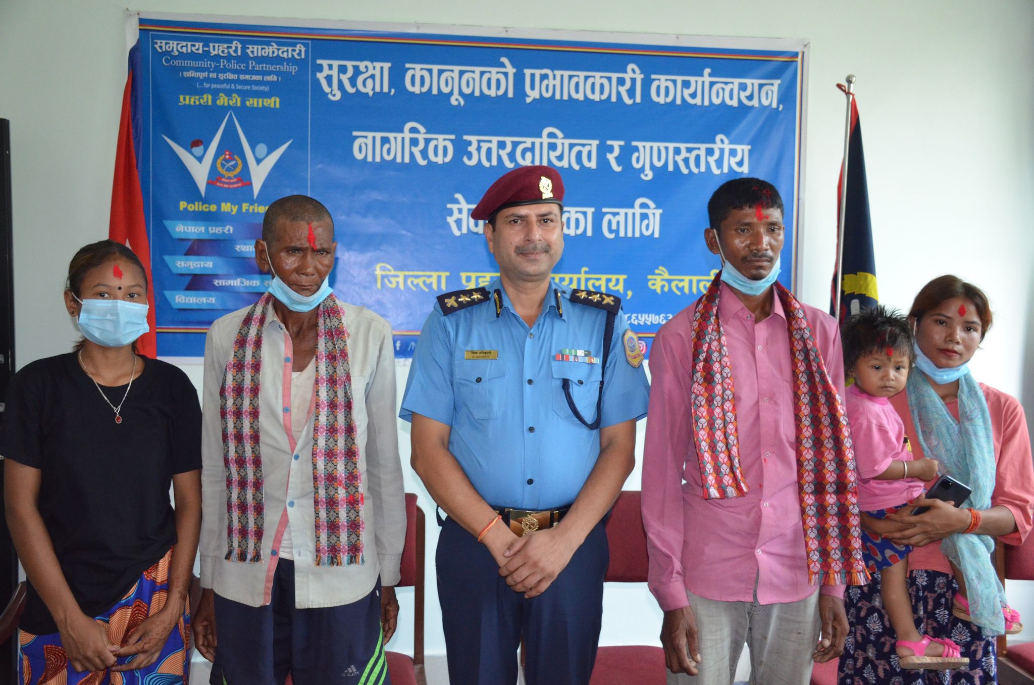 ३३ वर्षदेखि वेपत्ता रहेका लोकुनलाई उद्धार गरी परिवारको जिम्मा लगाइयो