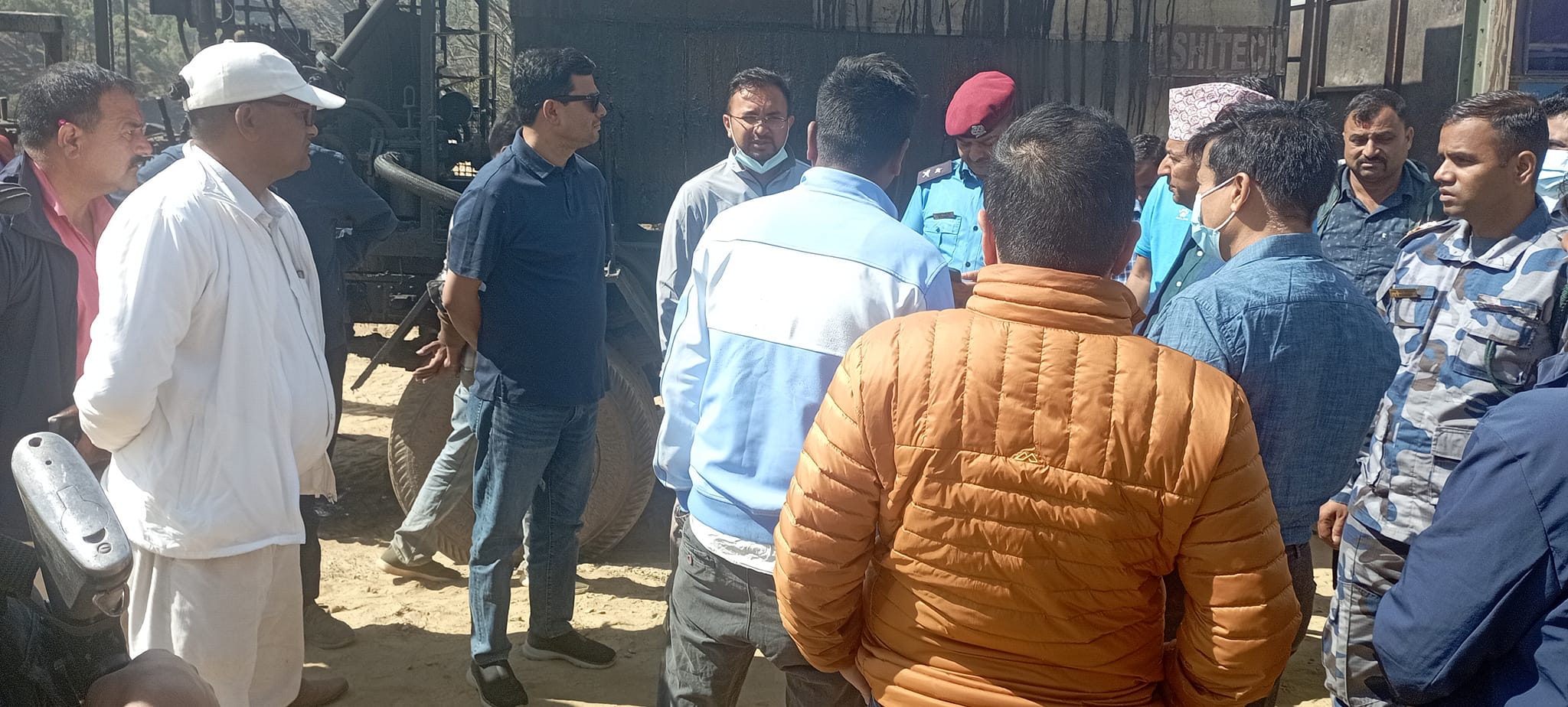 समयमै काम सम्पन्न गर्न भौतिक मन्त्री देउवाको निर्देशन