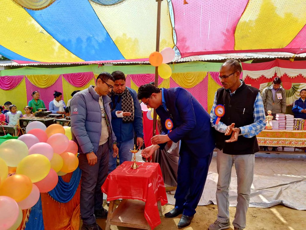 बोण्ड इङ्गलिस बोर्डिङ स्कूलको १६औं बार्षिकोत्सव