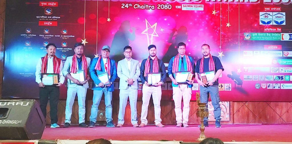 थारु म्युजिक अवार्डलाई लिएर मिथ्या अरोप लगाउने व्यक्ति प्रति ध्यानाकार्षण