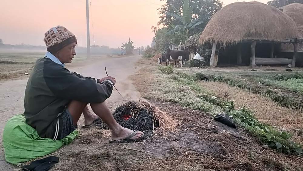 हराउँदै कौह्रामा आगो ताप्ने चलन