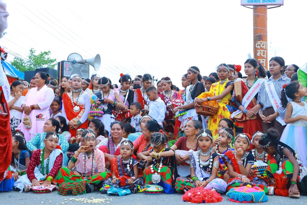 धनगढीमा भब्यताका साथ गुरही पर्व मनाइयो (फोटो फिचर)