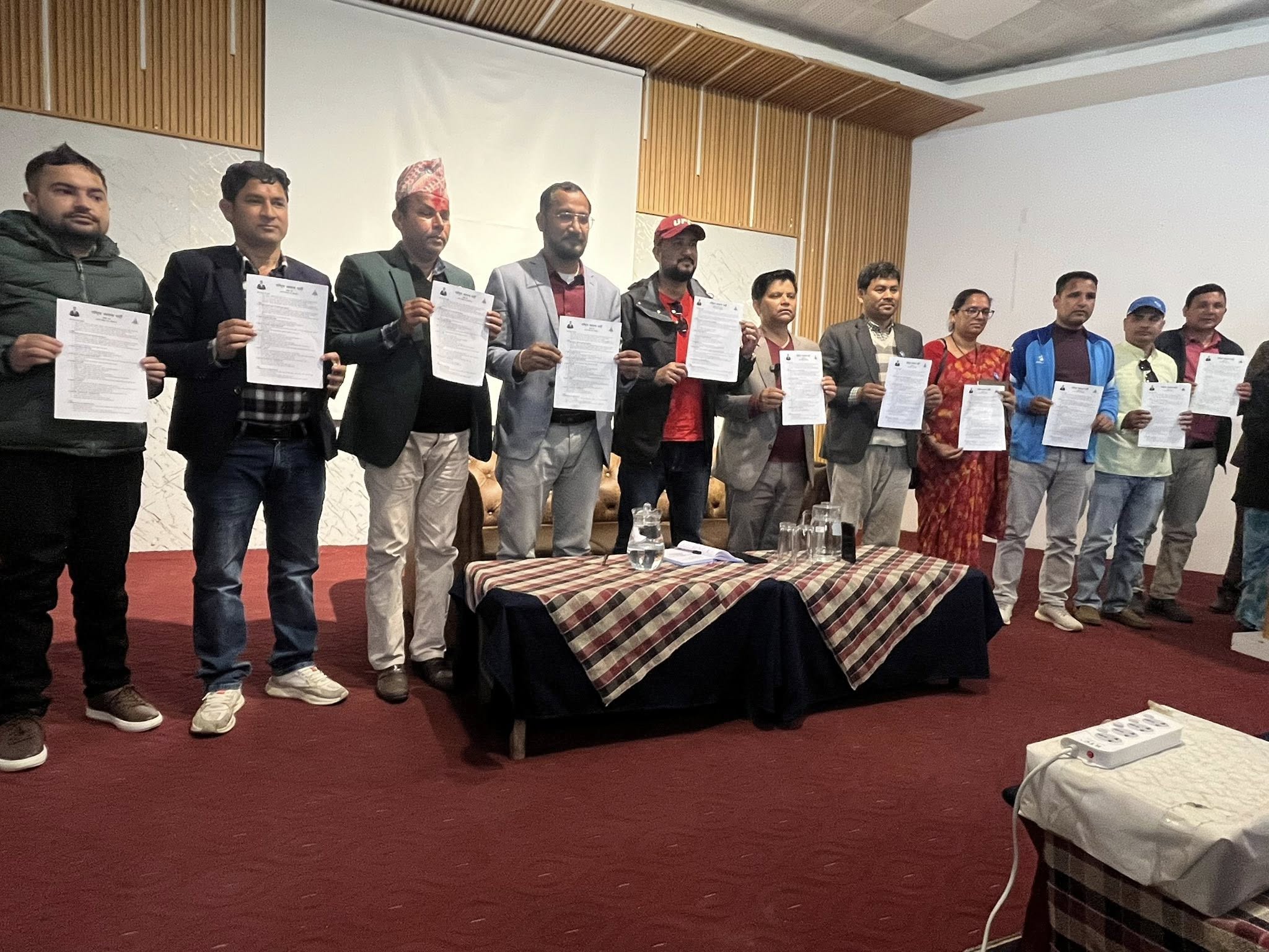 उम्मेदवार चन्दद्वारा चुनावी वाचापत्र सार्वजनिक (पूर्ण पाठसहित)