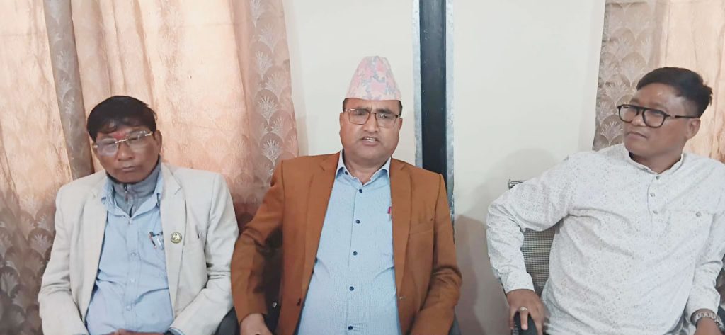 सुदूरपश्चिमके मुख्यमन्त्री ५ लाख घुस मागल आरोप, छानबिन कैना नेकपाके माग