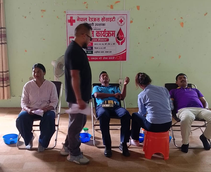 कैलारीमा भएको रक्तदान कार्यक्रममा २८ पिन्ट रगत संकलन