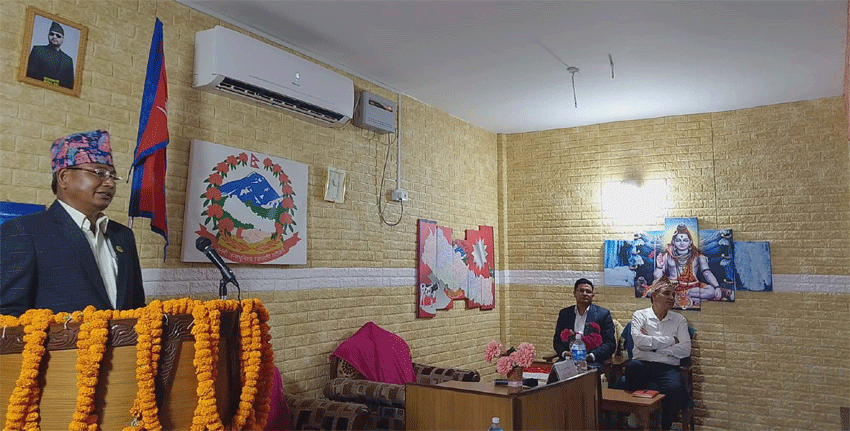 कैलारी गाउँपालिकाको नीति तथा कार्यक्रम प्रस्तुत